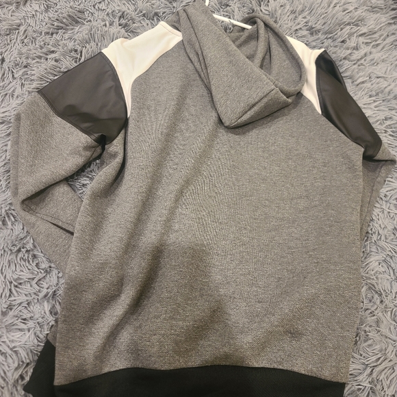 Kenneth Cole zip-up try fabric Tri city - Picture 3 of 5